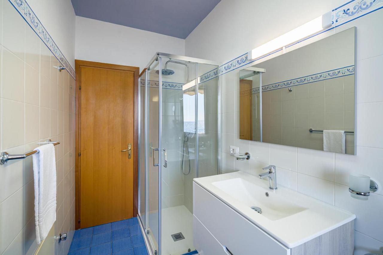 Loft Balcone Sul Mare Apartment Letojanni Exterior foto